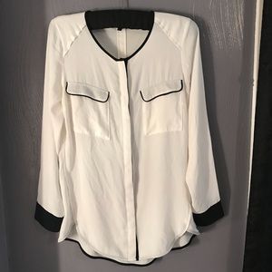 Women’s blouse